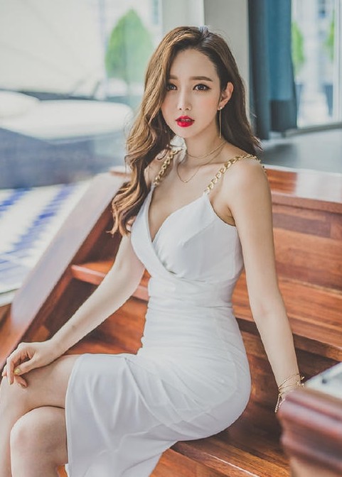 厦门性感少妇 声音温柔 足交起来贼舒服